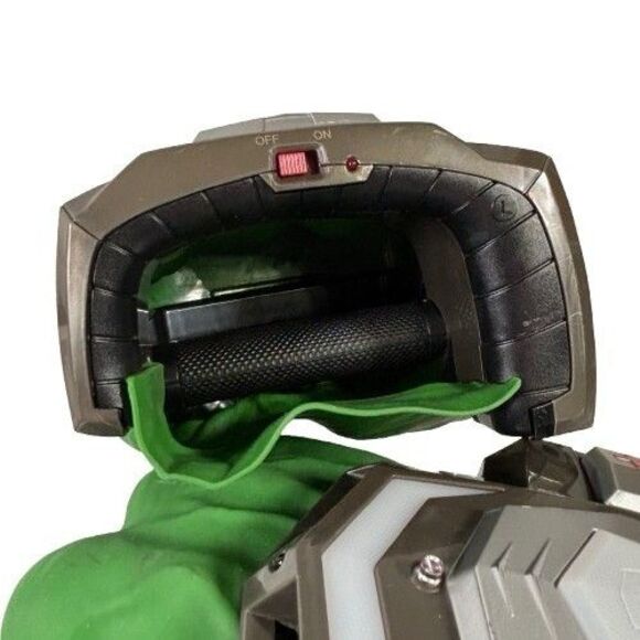 Hulk Hands Avengers Playmation Electronic Sounds & Lights Tested Works see VIDEO - Picture 8 of 9